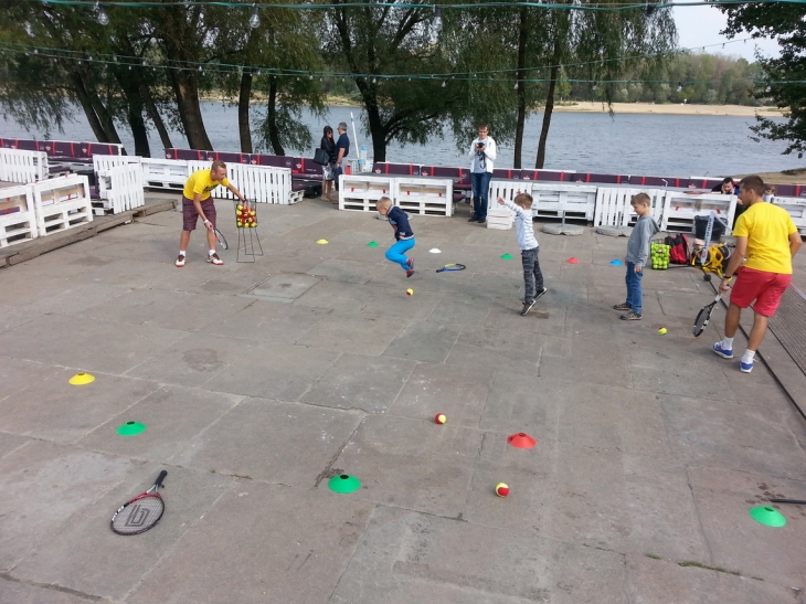 Tenisowy Cud – było słonecznie było Yellow